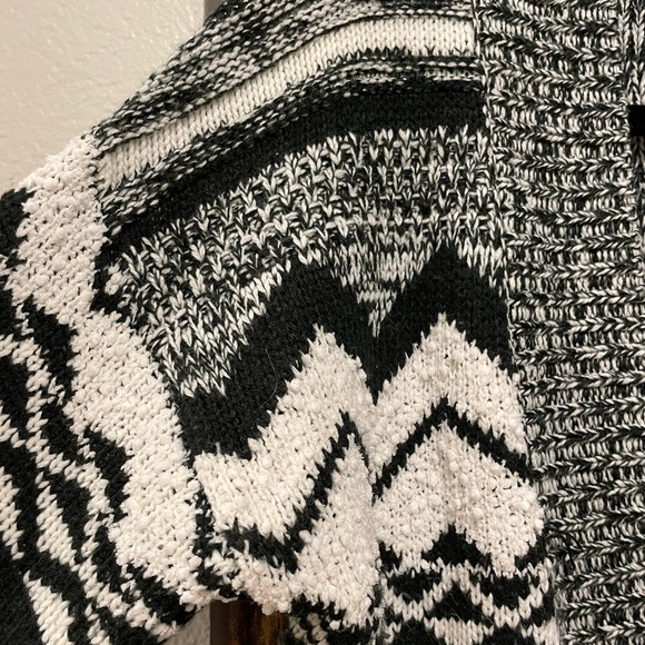 Mossimo Supply Co. by Target Black & White Cardigan Sweater Size Large - Picture 4 of 6